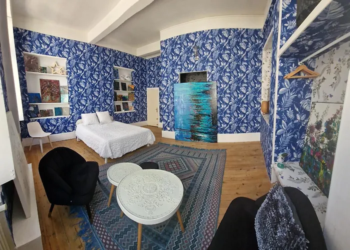 Welcome To Taylorre Britany Bed & Breakfast